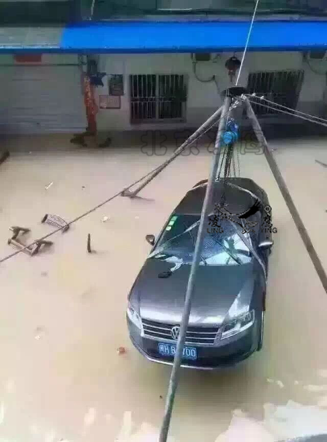 手拉葫芦修理汽车示意图